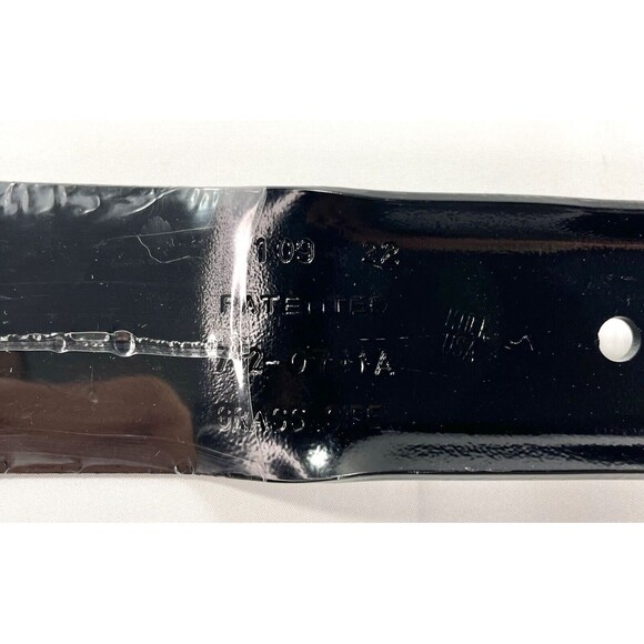 Troy Bilt 21" Mulching Replacement Mower Blade Bow Tie Center 942-0741 742-0741 - Picture 10 of 10